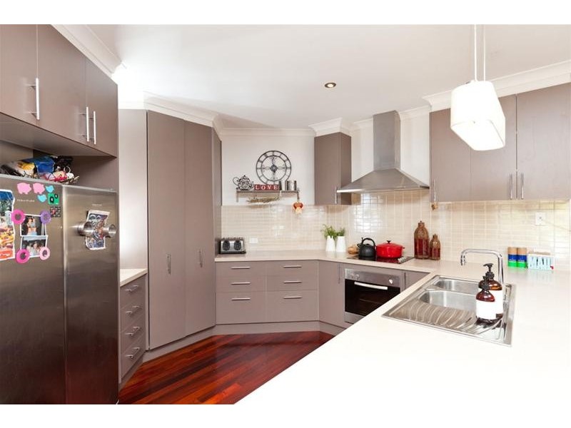 11 Adelong Court, Nichols Point VIC 3501