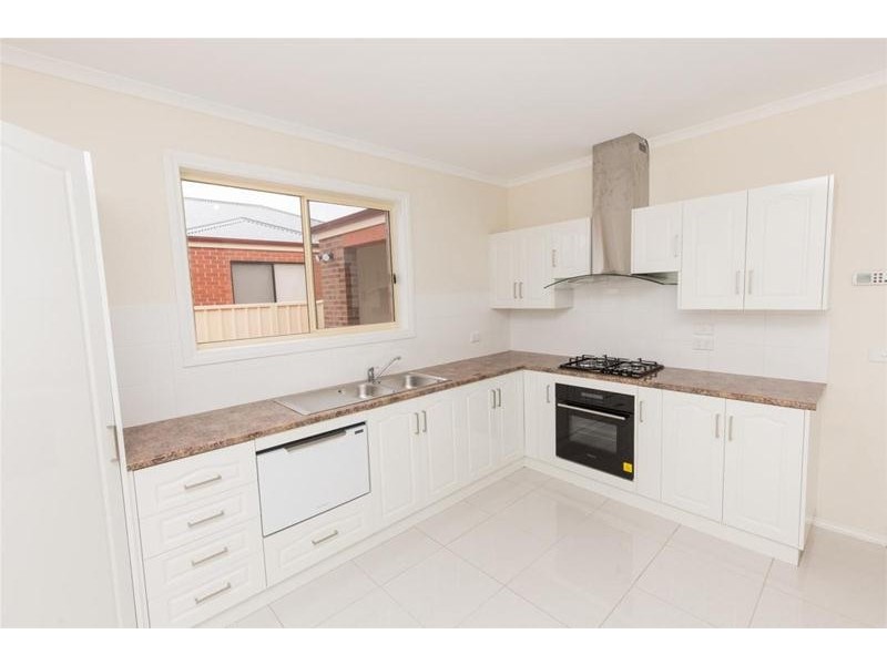 21 Chardonnay Drive, Mildura VIC 3500