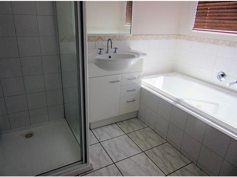 18 Suffolk Drive, Mildura VIC 3500