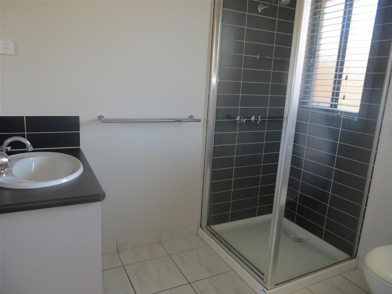 7 Spitfire Court, Mildura VIC 3500