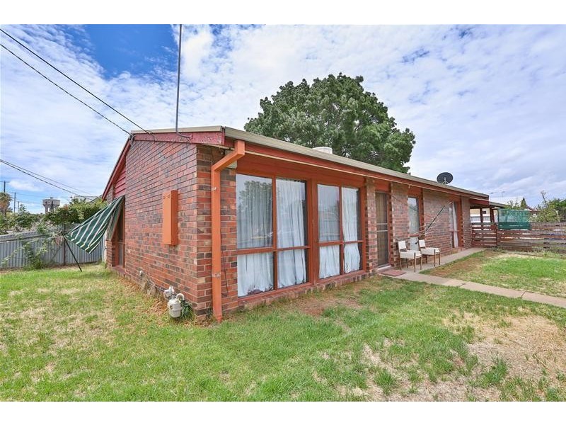 62 Tenth Street, Mildura VIC 3500