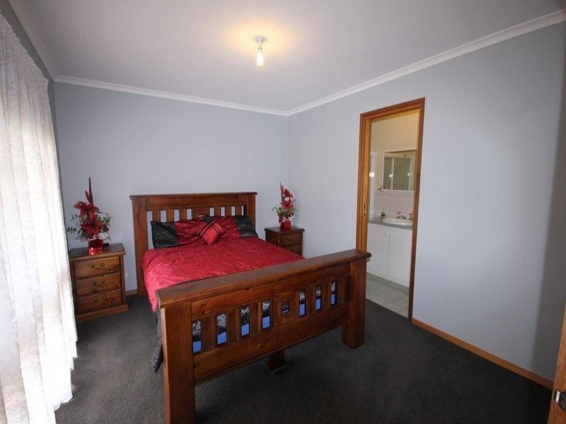 2 Melrose Drive, Mildura VIC 3500