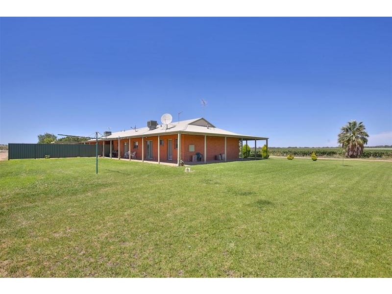 2756 Tapalin Mail Road, Euston NSW 2737