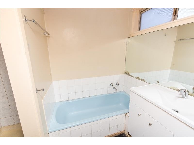 2 Neville Court, Mildura VIC 3500