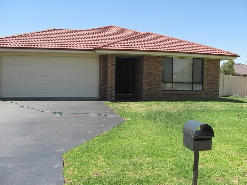 14 Philippa Crescent, Mildura VIC 3500