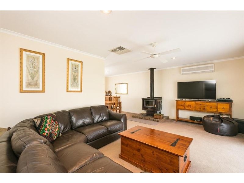 7 Oswald Court, Mildura VIC 3500