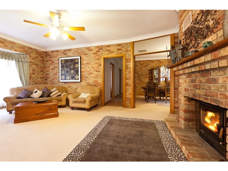 7 Lakeside Drive, Cabarita VIC 3505