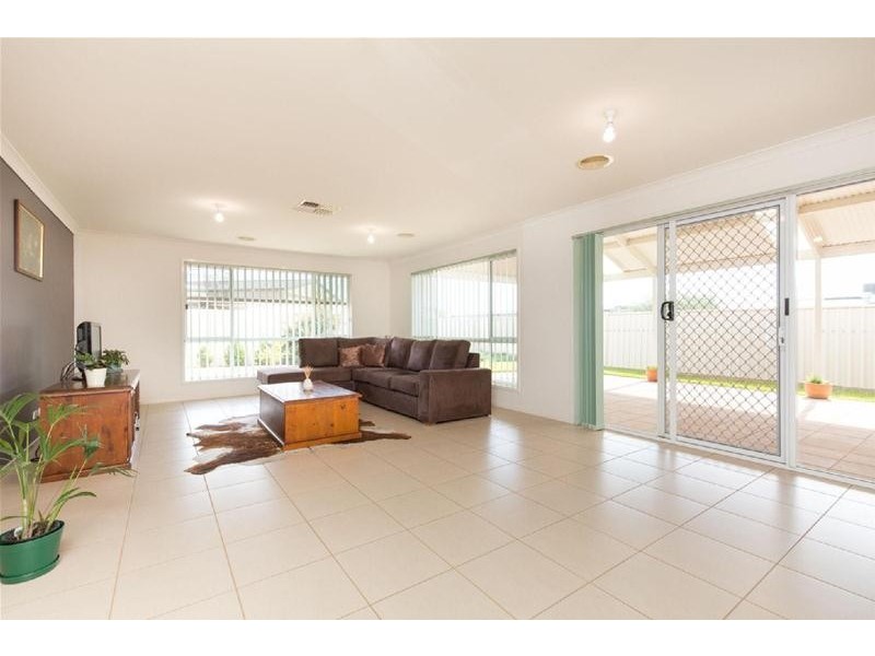 595 Walnut Avenue, Mildura VIC 3500