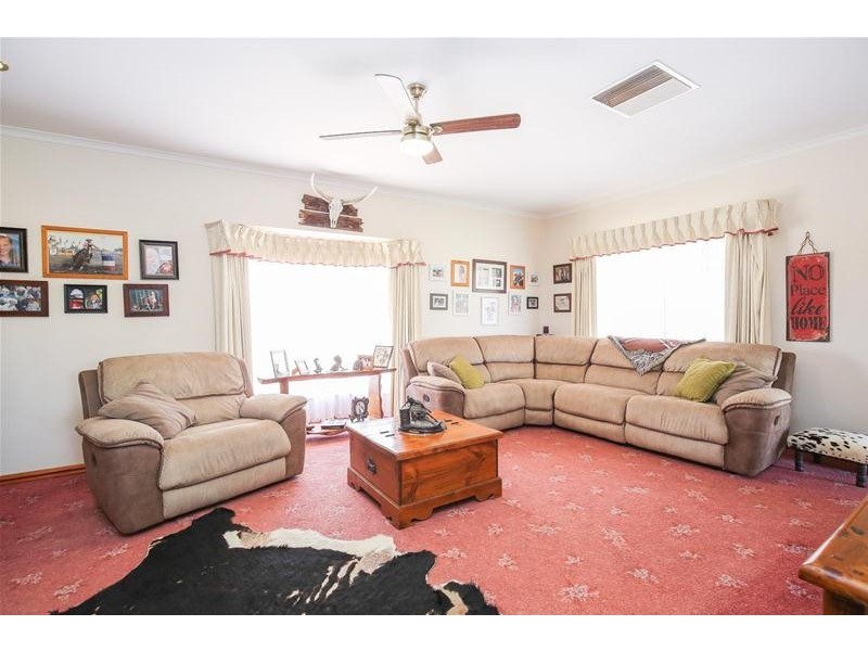 661 Wentworth Road, Yelta VIC 3505