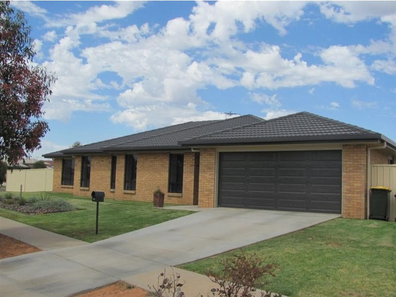 33 Philippa Crescent, Mildura VIC 3500