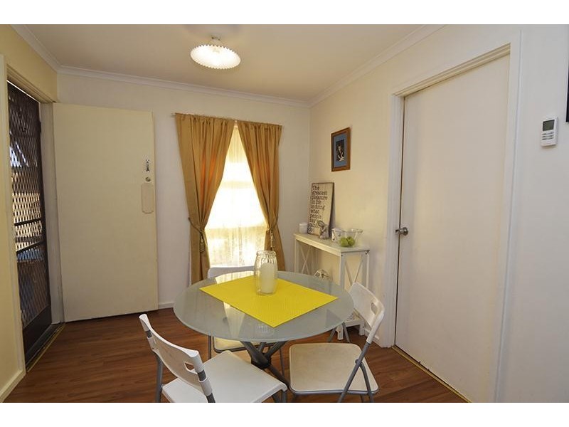 8 Namoi Avenue, Red Cliffs VIC 3496