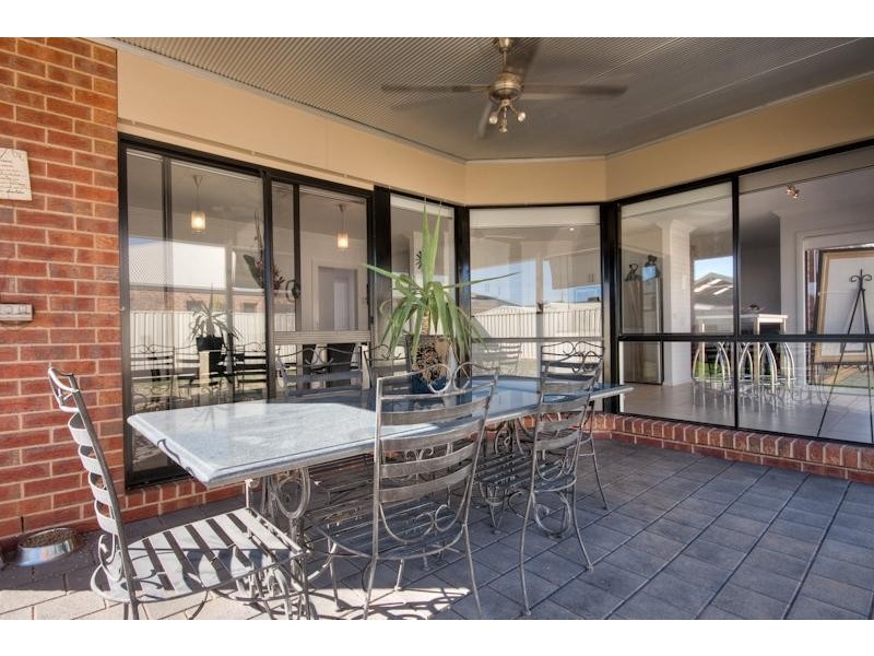 4 Oxley Court, Mildura VIC 3500