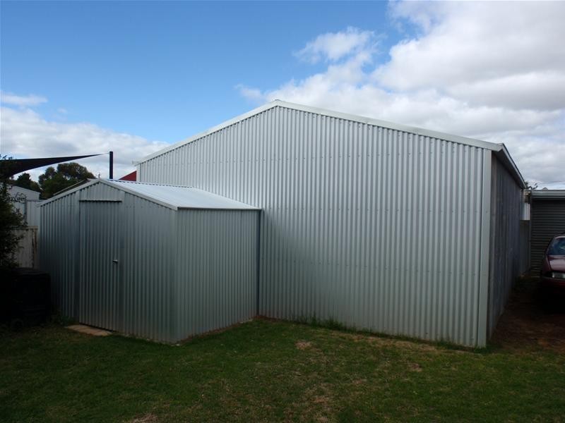 98 Lemon Avenue, Mildura VIC 3500