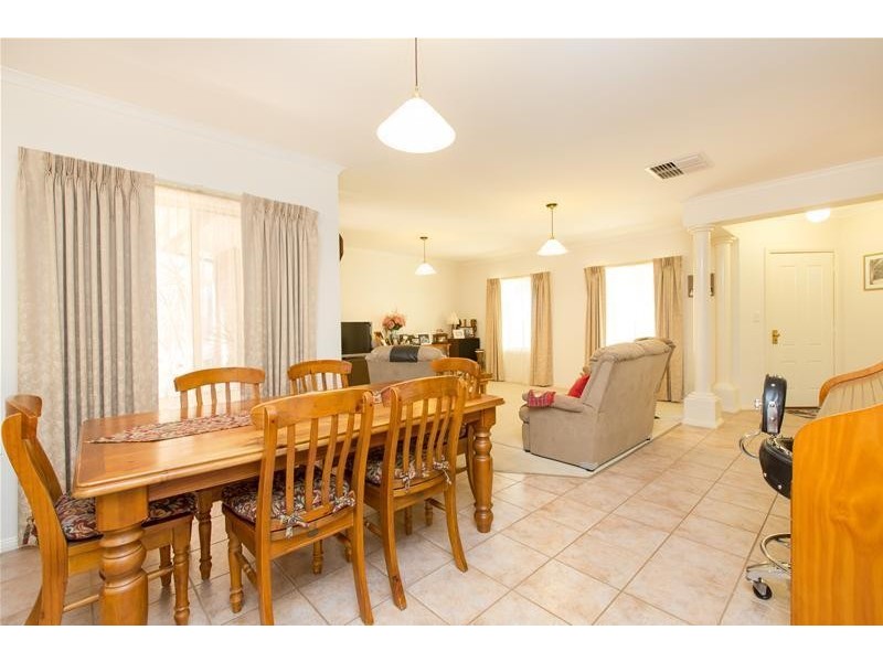 19 Planetree Drive, Mildura VIC 3500