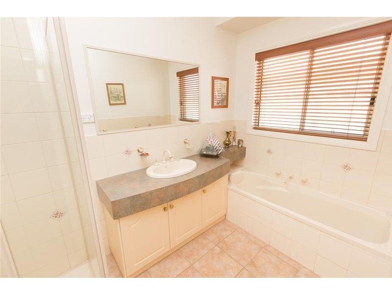 19 Planetree Drive, Mildura VIC 3500