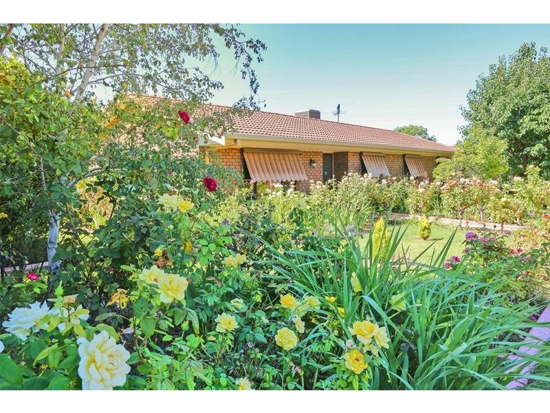 27 De Garis Drive, Mildura VIC 3500