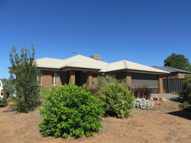 16 Melia Street, Red Cliffs VIC 3496