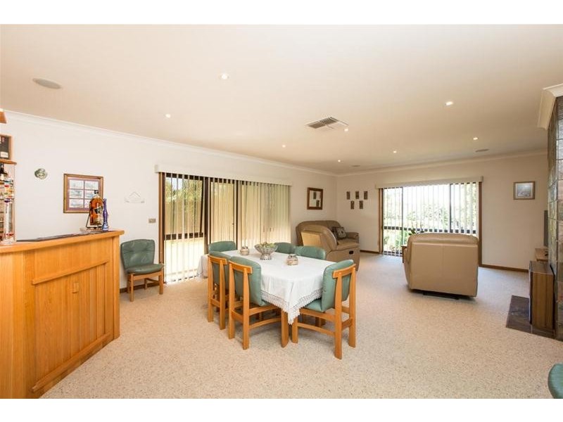 87 Bernarra Road, Dareton NSW 2717