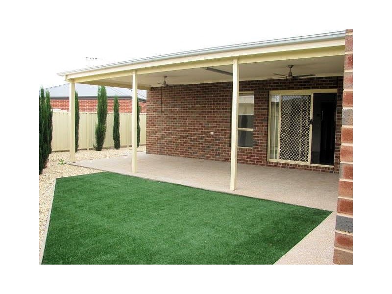 6 Condor Drive, Mildura VIC 3500