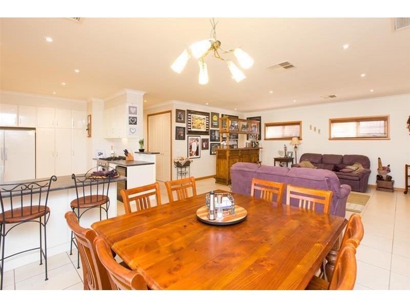 5 Bakogiannis Court, Mildura VIC 3500