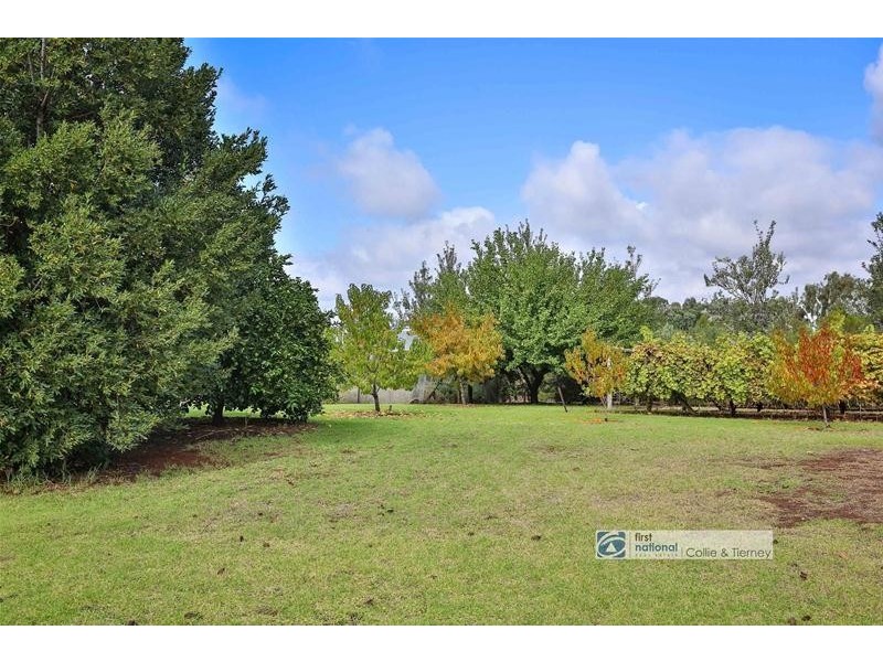 955 Kulkyne Way, Nangiloc VIC 3494