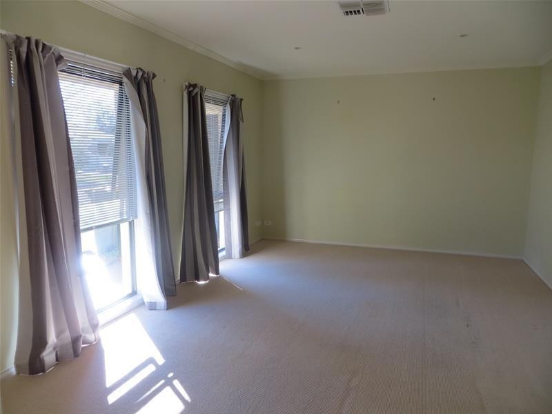 8 Bristol Way, Mildura VIC 3500