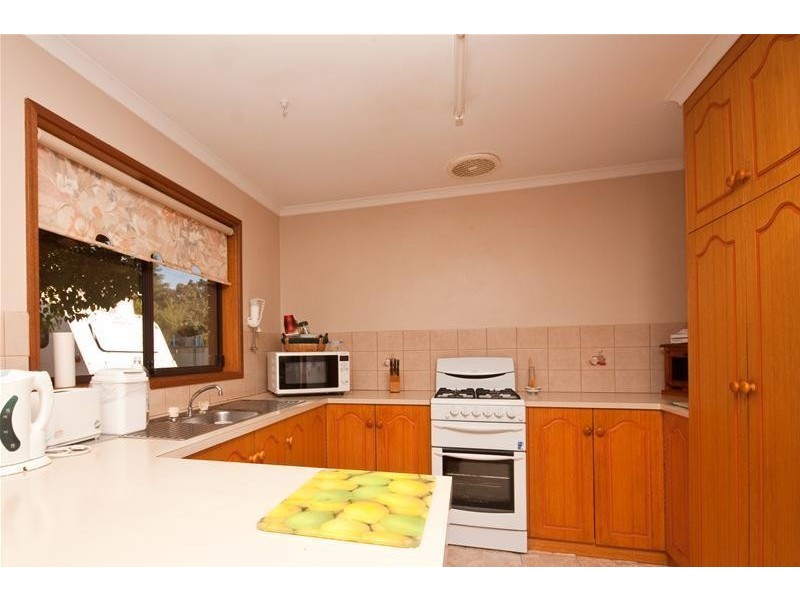 17 Beasy Court, Mildura VIC 3500