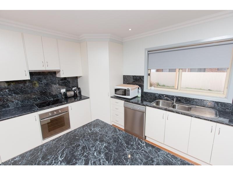 5 Shaddock Court, Ouyen VIC 3490