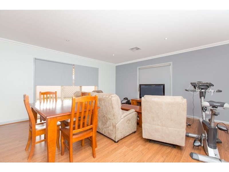 5 Shaddock Court, Ouyen VIC 3490