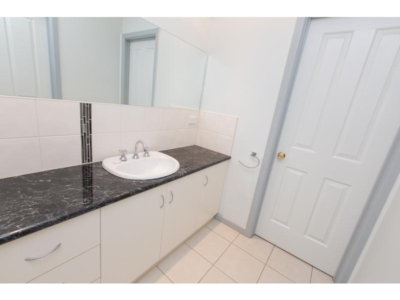 5 Shaddock Court, Ouyen VIC 3490