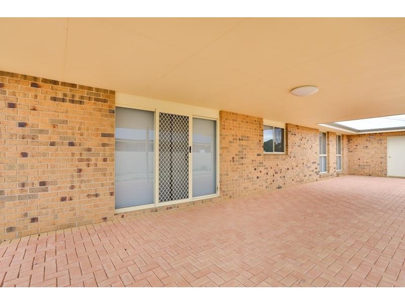 5 Shaddock Court, Ouyen VIC 3490