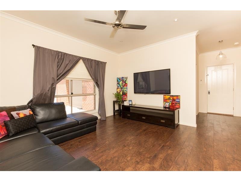 18 Canterbury Drive, Mildura VIC 3500