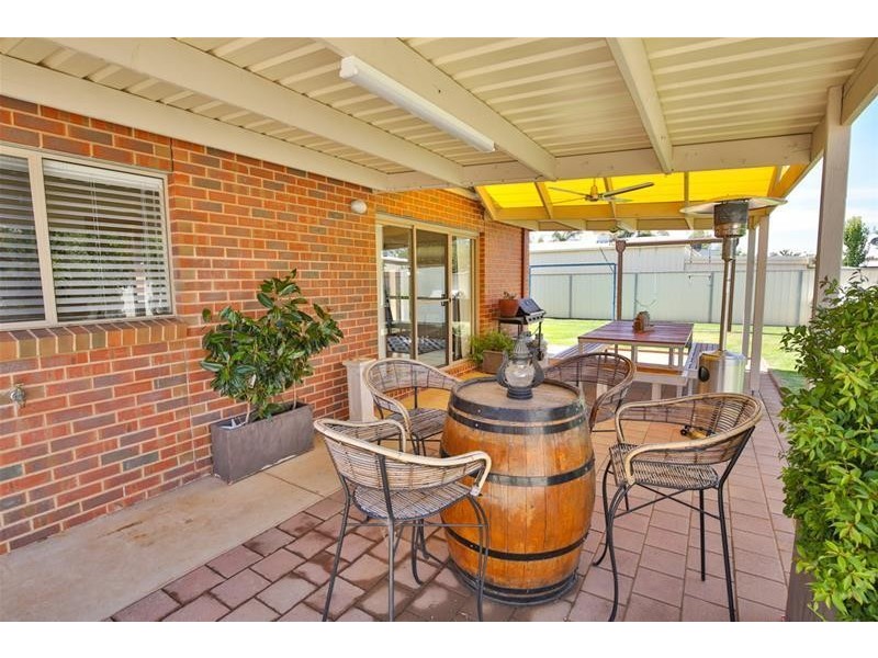 18 Canterbury Drive, Mildura VIC 3500