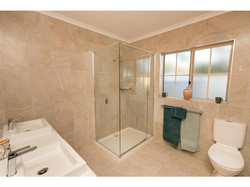 615 Cureton Avenue, Nichols Point VIC 3501