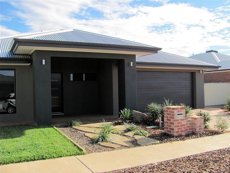 13 Lizlee Drive, Mildura VIC 3500