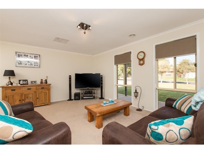 16 Wilkie Drive, Irymple VIC 3498
