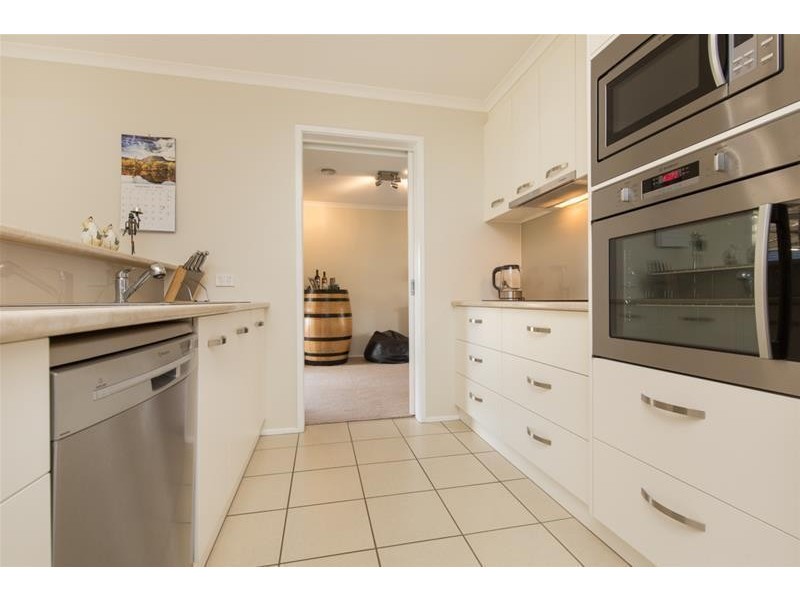 16 Wilkie Drive, Irymple VIC 3498