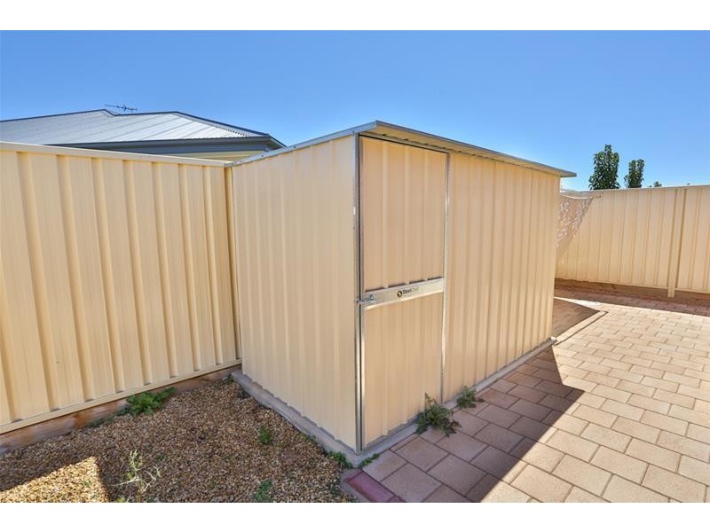 8 Eve Court, Mildura VIC 3500