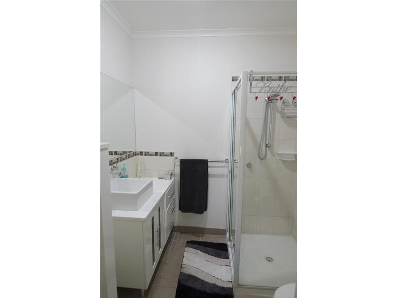 8B Dawn Avenue, Gol Gol NSW 2738