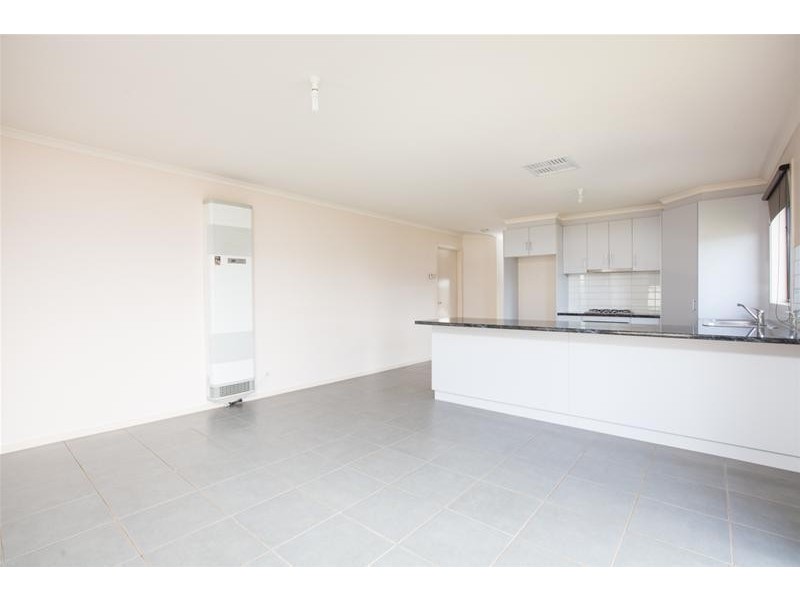 11 Darlington Parade, Mildura VIC 3500