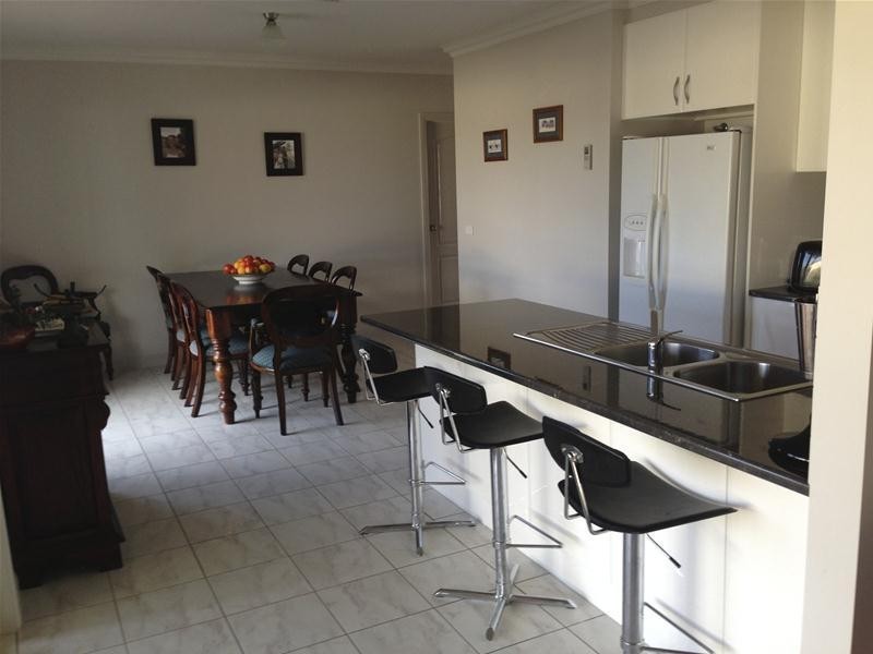 6 Sarah Court, Mildura VIC 3500