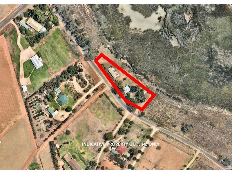 222 Woorlong Avenue, Red Cliffs VIC 3496