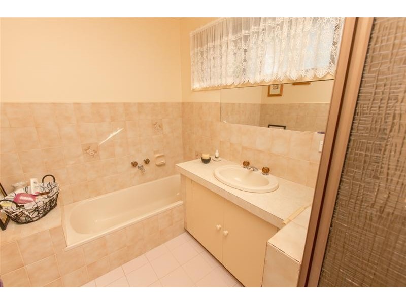 5 Morris Place, Buronga NSW 2739