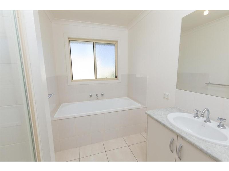 16 Bozzi Court, Mildura VIC 3500