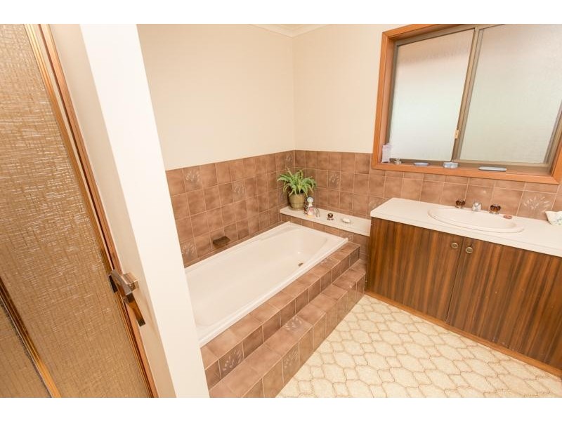 8 Eldridge Road, Red Cliffs VIC 3496