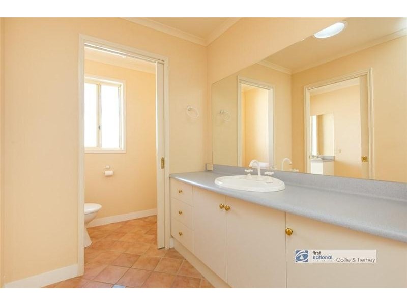 37 Channel Road, Merbein VIC 3505