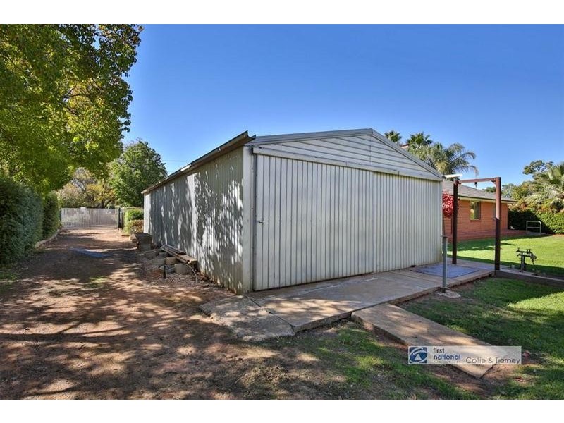 37 Channel Road, Merbein VIC 3505