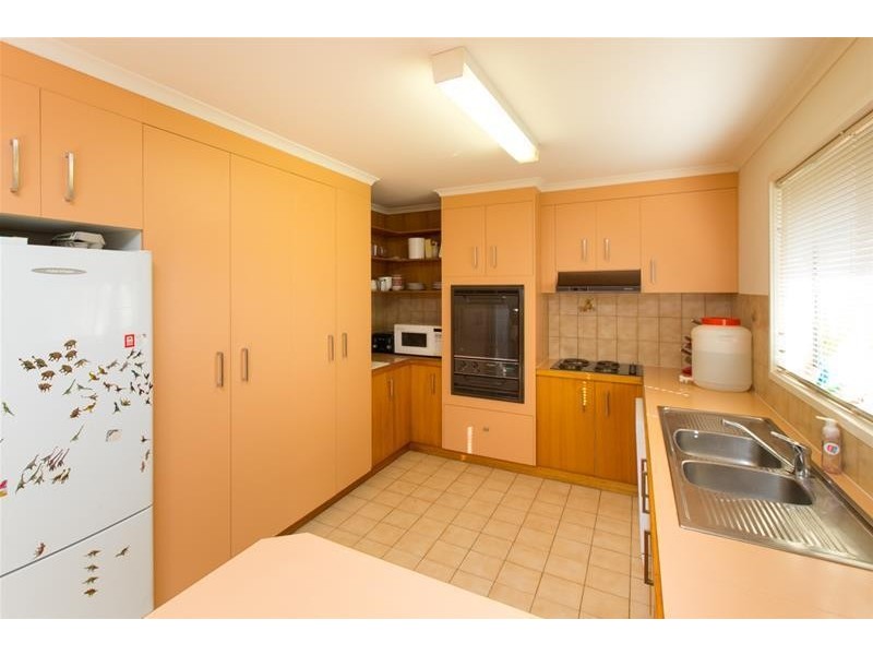 6 Oswald Court, Mildura VIC 3500