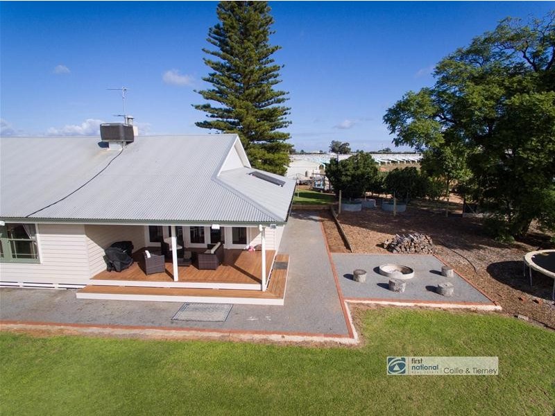 43 Barnett Road, Red Cliffs VIC 3496