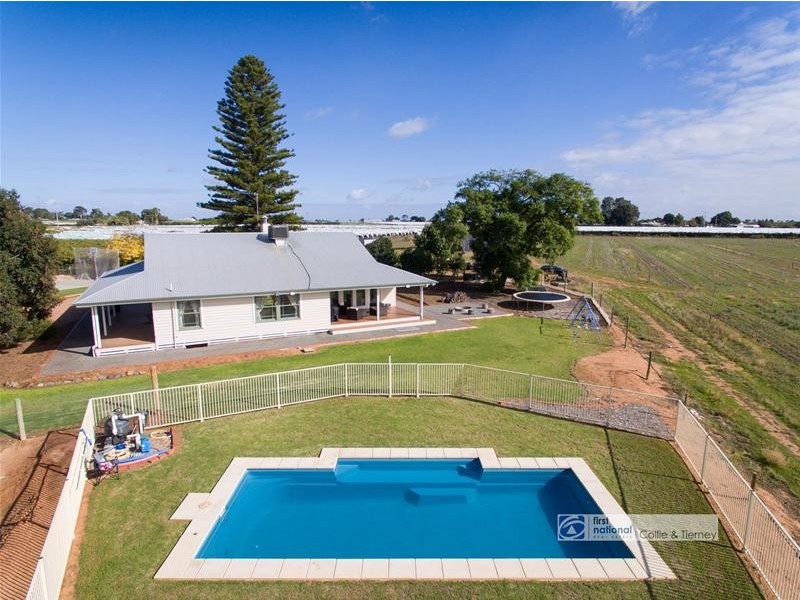 43 Barnett Road, Red Cliffs VIC 3496